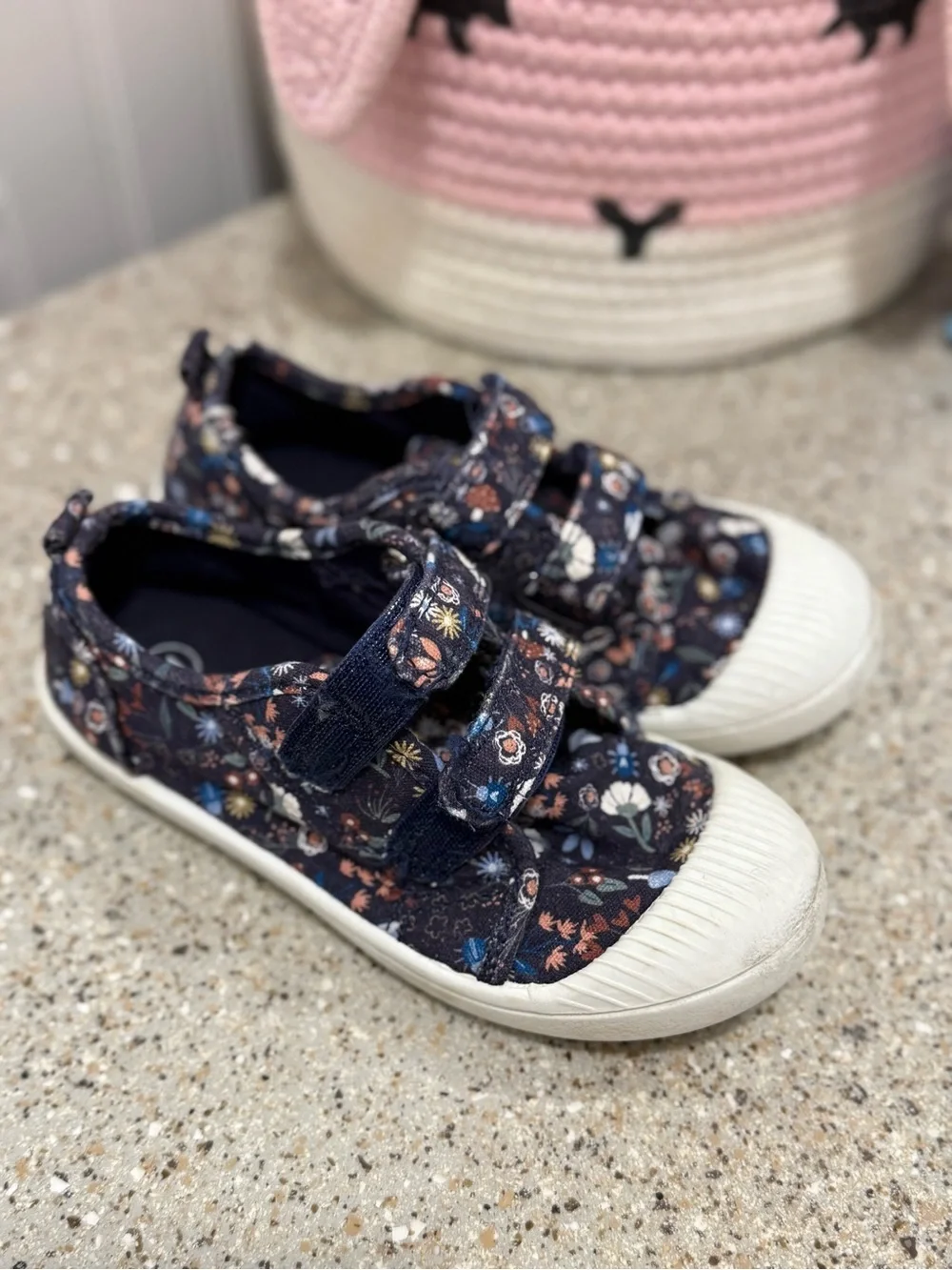Kids shoe Bundle size 11